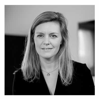 Julie Bayard
